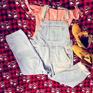 Abercrombie hollister high rise overalls.